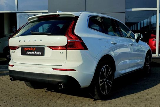Volvo XC60 T4 Momentum Pro