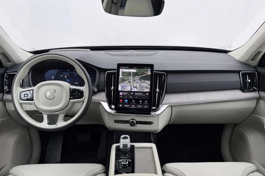 Volvo XC90 T8 AWD Plug-In Hybrid Ultimate Bright 7os aut