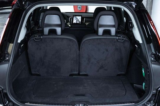 Volvo XC90 T8 AWD Plug-In Hybrid Ultra Bright