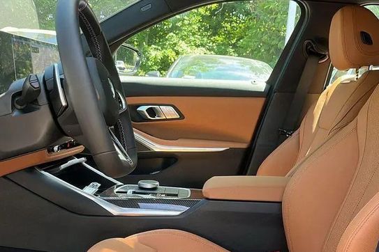 BMW Seria 3 330d xDrive M Sport