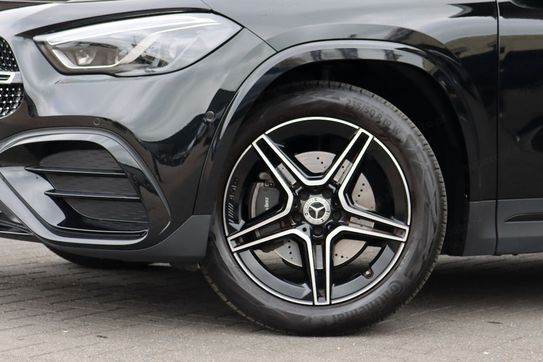 Mercedes GLA 200 AMG Line