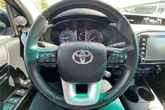 Toyota HiLux Double Cab Executive 4x4 aut