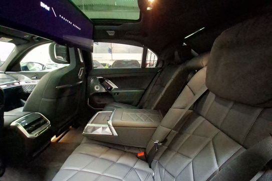 BMW Seria 7 740d xDrive mHEV