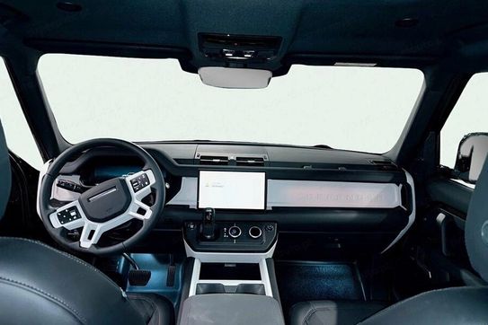 Land Rover Defender 110 D250 X-Dynamic SE