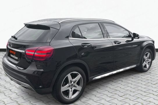 Mercedes GLA 200