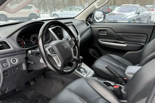 Mitsubishi L200 Instyle Plus AT