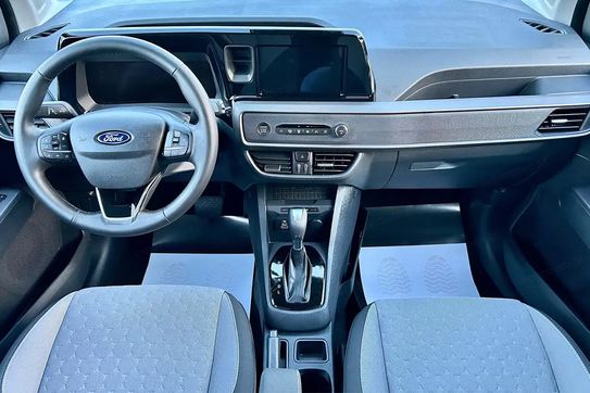 Ford Tourneo Courier Titanium A7