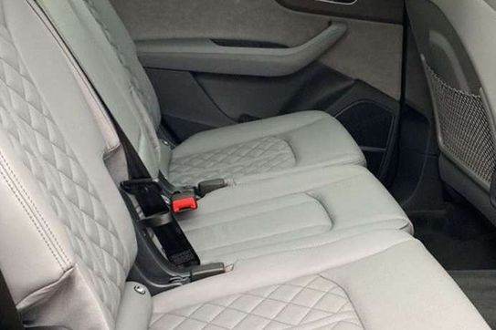 Audi Q7 50 TDI quattro S Line