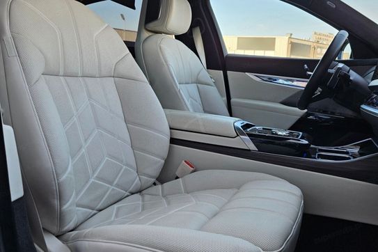 BMW Seria 7 740d xDrive M Sport