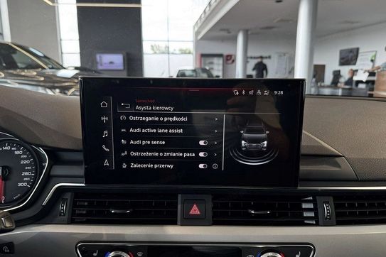 Audi A4 35 TFSI S tronic