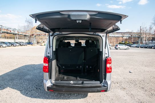 Opel Zafira Life L2H1 Business AT8