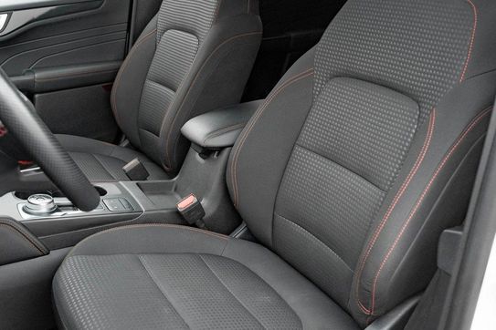 Ford Kuga 2.5 FHEV AWD ST-Line