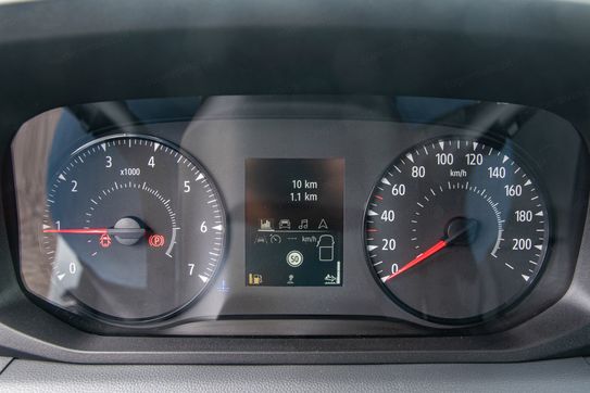 Renault Master L3 Zabudowa 8EP + Tył spanie