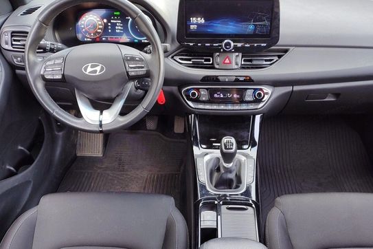 Hyundai i30 1.5 T-GDI 48V Smart