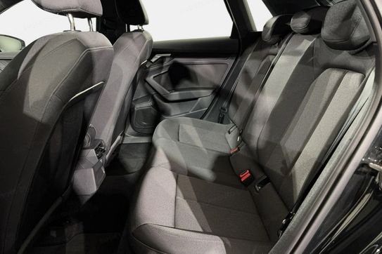 Audi A3 35 TFSI mHEV S tronic
