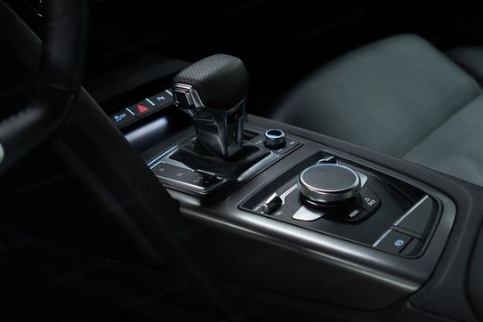 Audi R8 V10 RWD Performance