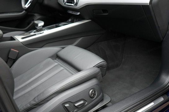 Audi A4 35 TDI mHEV S tronic