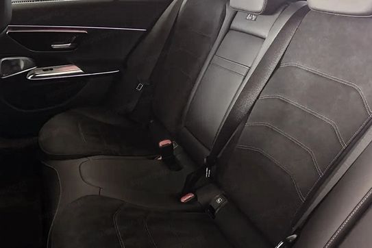 Mercedes Klasa E 220 d  4-Matic AMG