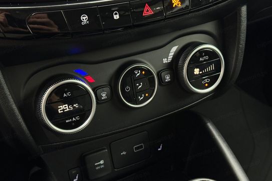 Fiat Tipo 1.6 MultiJet Cross