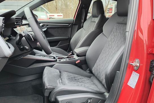 Audi A3 35 Tfsi Mhev s Line s Tronic