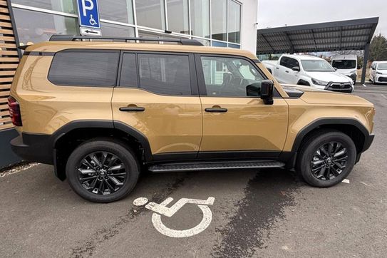 Toyota Land Cruiser Executive 2.8 Diesel