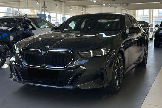 BMW Seria 5 540d xDrive M Sport