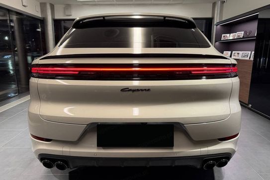 Porsche Cayenne Coupe E-Hybrid  Black Edition