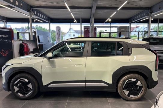 Kia EV3 81.4kWh Earth