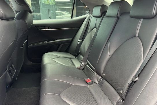 Toyota Camry 2.5 Hybrid Executive CVT