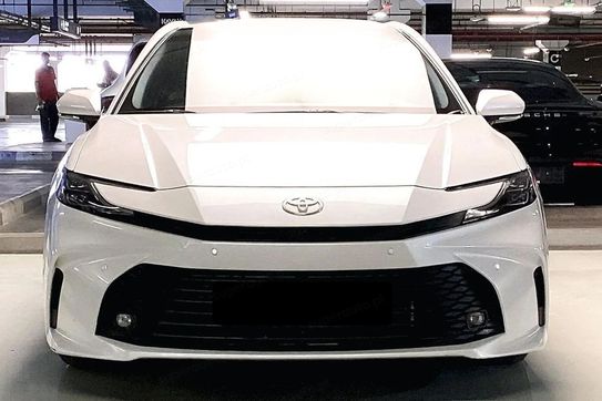 Toyota Camry Comfort 2.5 Hybrid Dynamic Force