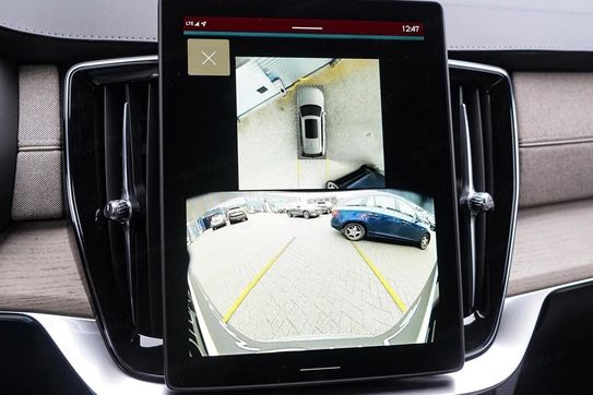 Volvo XC90 T8 AWD Plug-In Hybrid Ultra Bright 7os