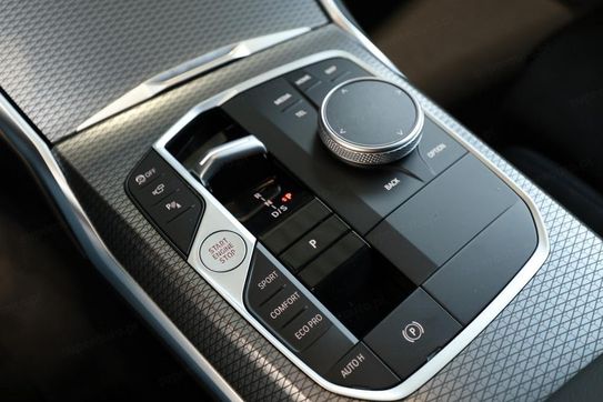 BMW Seria 3 Touring 330i xDrive M Sport