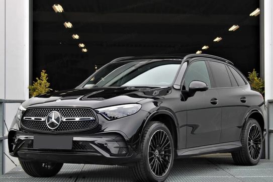 Mercedes GLC 300  4-Matic AMG Line