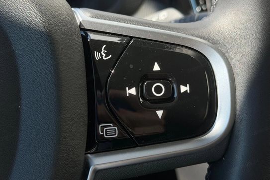 Volvo XC60 B5 B AWD Plus Dark