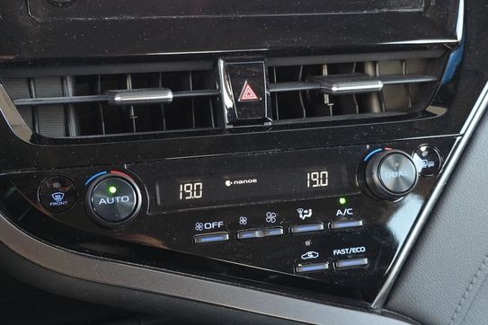 Toyota Camry 2.5 Hybrid Comfort Cvt