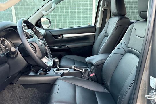 Toyota HiLux Double Cab SR5+ 4x4 AT