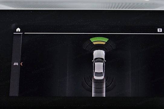 BMW Seria 3 318i Sport Line