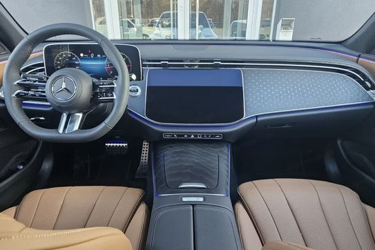 Mercedes Klasa E 220 d 4-Matic AMG