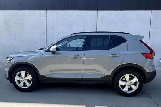 Volvo XC40 B3 Essential