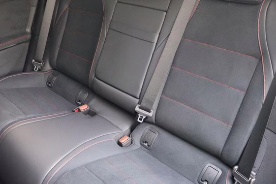 Mercedes GLB 250+ AMG Line