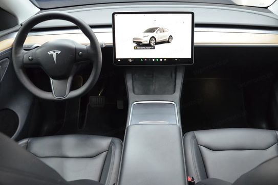 Tesla Model Y Y Long Range AWD