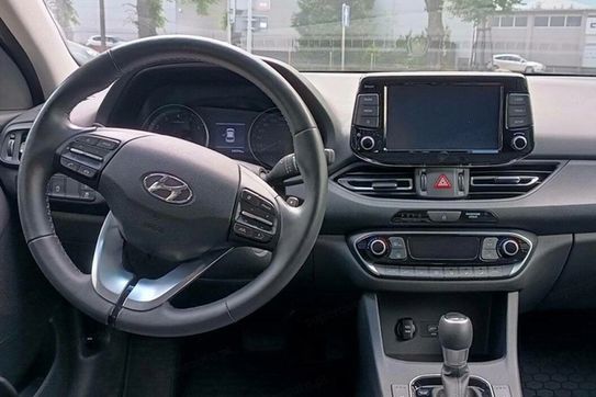 Hyundai i30 1.0 T-GDI Smart DCT
