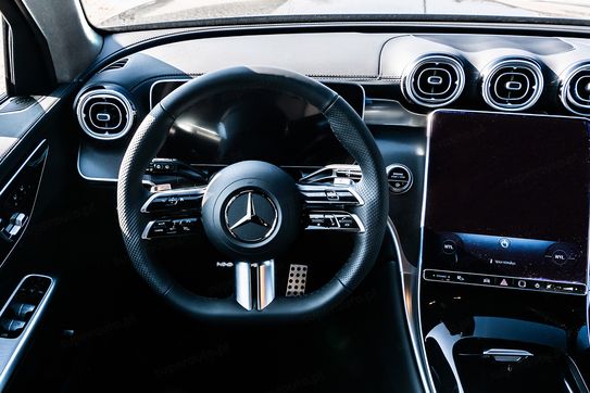 Mercedes GLC 200 4-Matic AMG Line