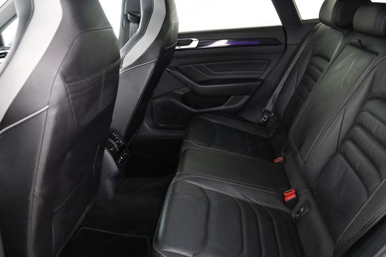 Volkswagen Arteon 2.0 TSI R-Line DSG