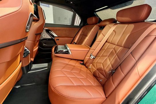BMW Seria 7 740 xDrive mHEV sport-aut