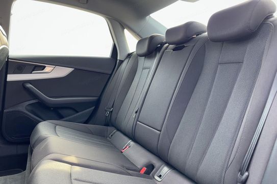 Audi A4 35 TDI mHEV S tronic