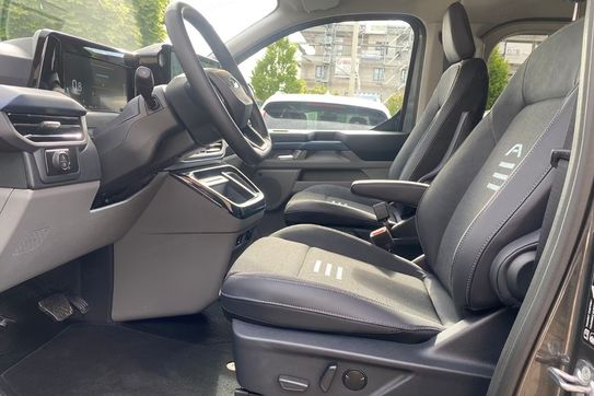 Ford Tourneo Custom 320 L2H1 Active A8 AWD
