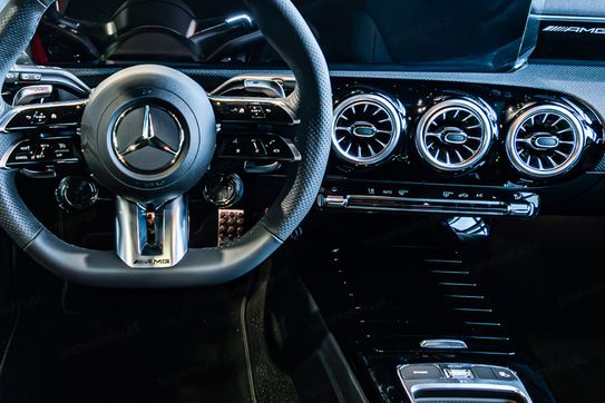 Mercedes Klasa A 35 AMG 4-Matic