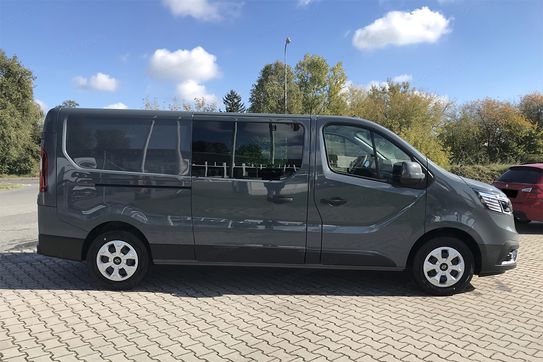 Renault Trafic L2H1 Zabudowa Brygadowa