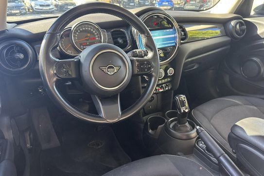 Mini Mini One aut
